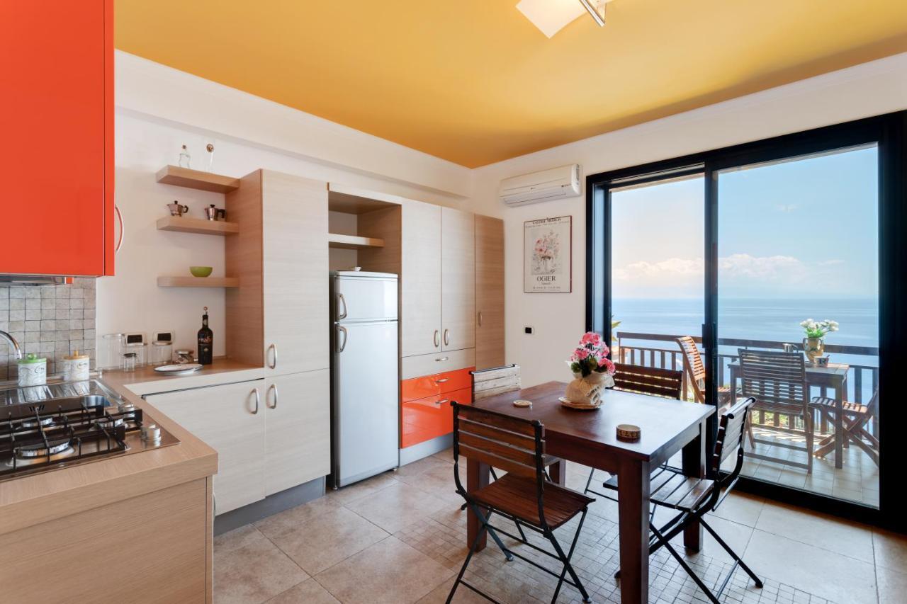 Taormina Panoramic Seaview Apartment Exteriör bild