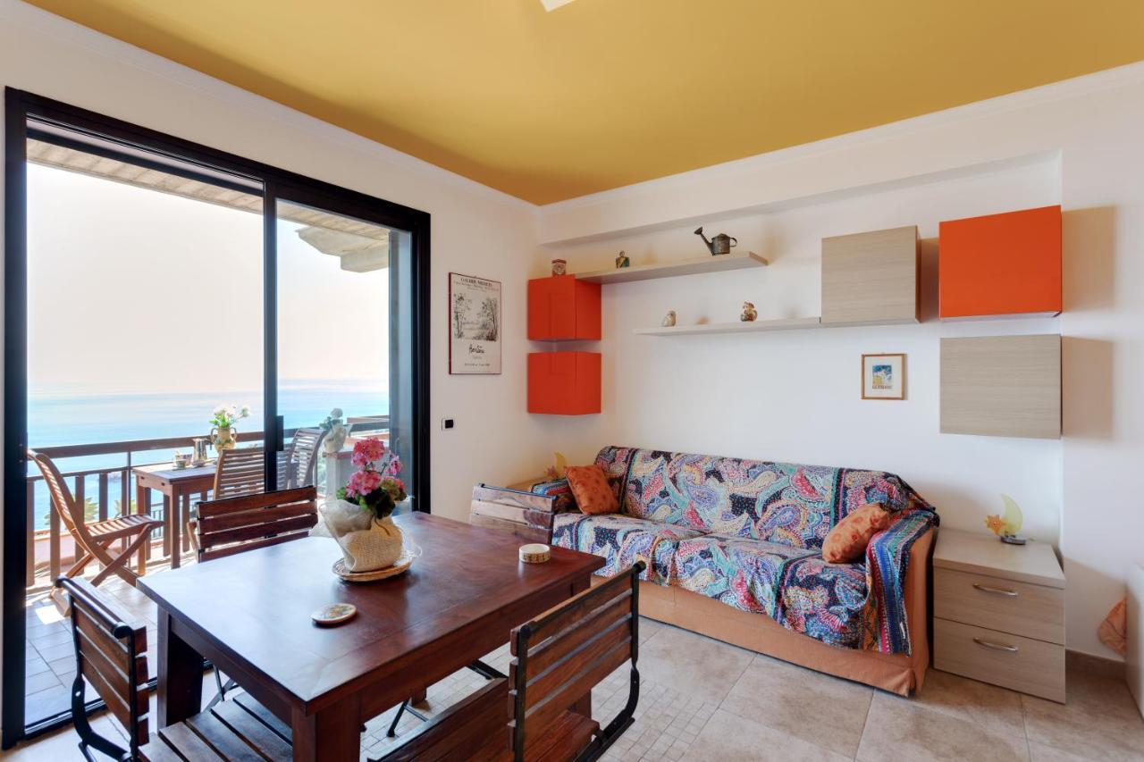 Taormina Panoramic Seaview Apartment Exteriör bild